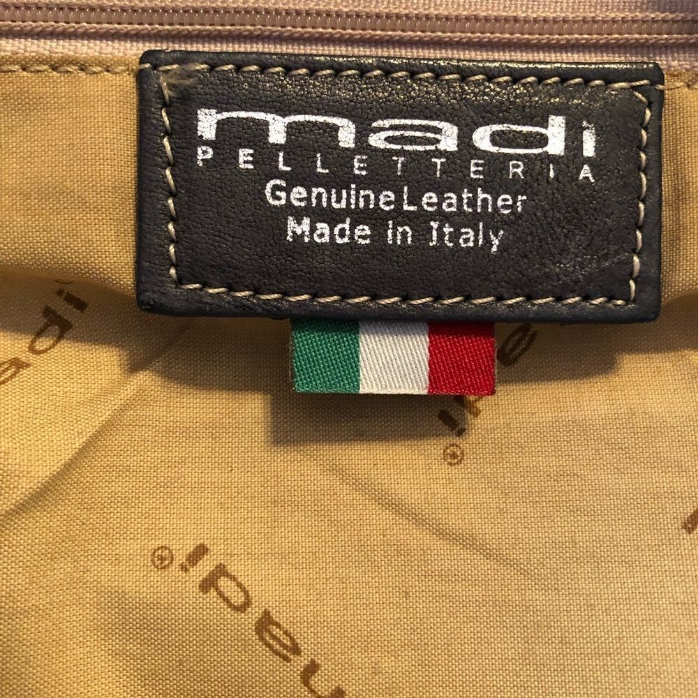 Madi Pelleteria Purse - Picture 12 of 16